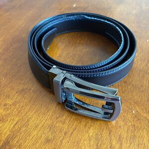 Comfort Click Leather Adjustable Mens Belt. Sizes 28-44. Ratchet Easy to Use